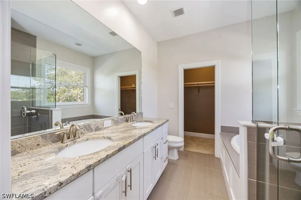 26676 Morton Avenue Bonita Springs FL 34135