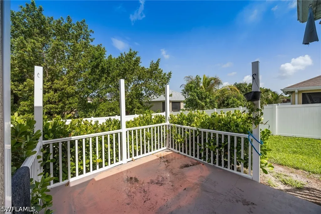26676 Morton Avenue Bonita Springs FL 34135