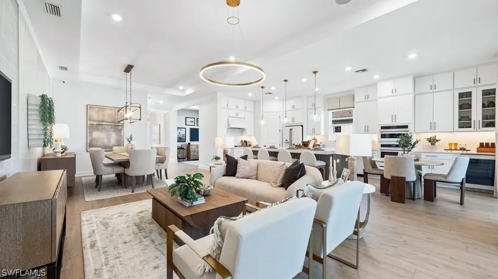 15697 Genova Drive Naples FL 34114