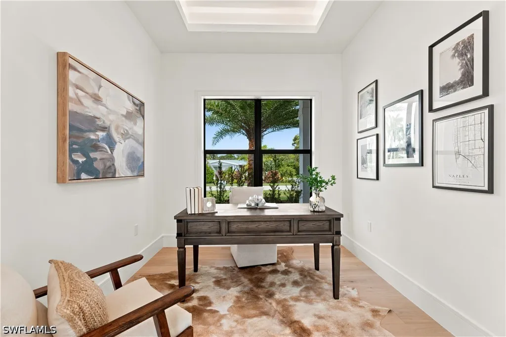 2200 11th Street N Naples FL 34103