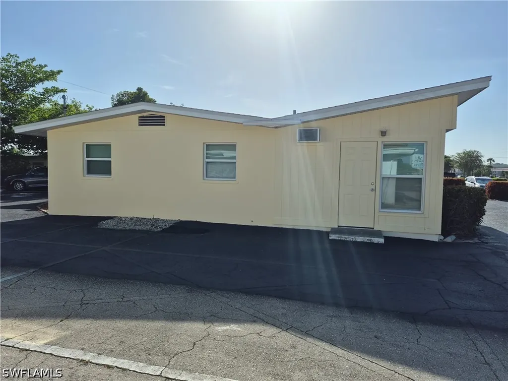 1625 Colonial Boulevard Fort Myers FL 33907