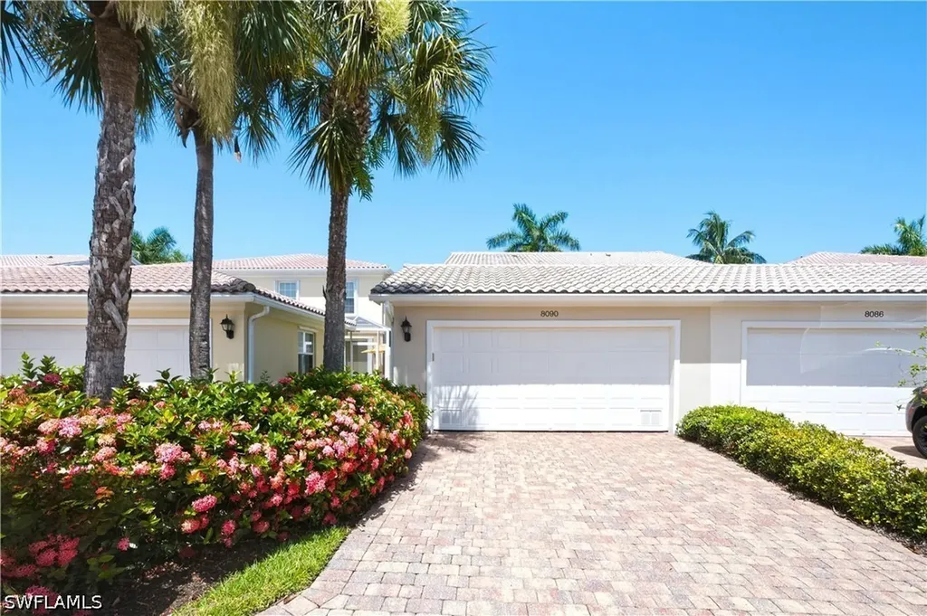 8090 Chianti Lane Naples FL 34114