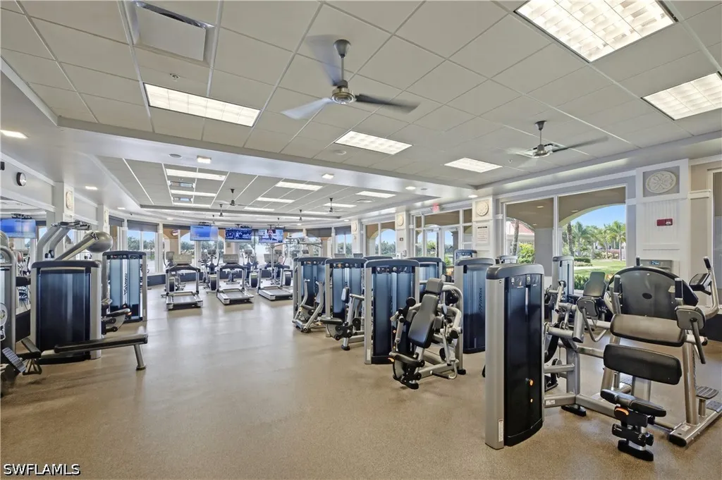 8090 Chianti Lane Naples FL 34114
