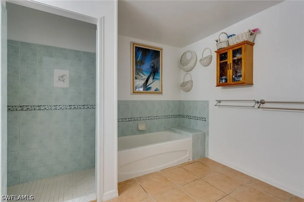 4105 NE 20th Place Cape Coral FL 33909