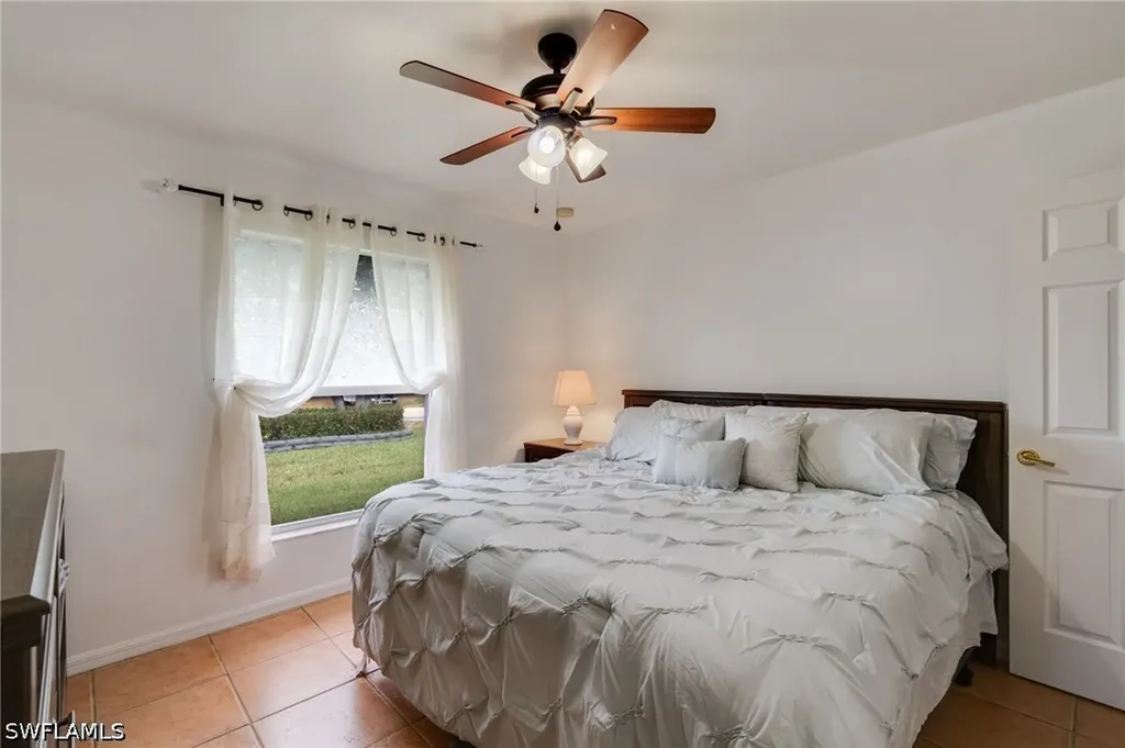 4105 NE 20th Place Cape Coral FL 33909