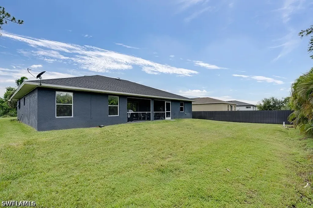 4105 NE 20th Place Cape Coral FL 33909