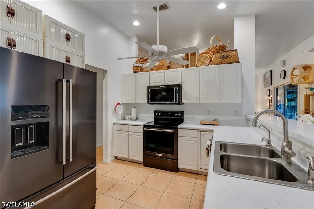4105 NE 20th Place Cape Coral FL 33909
