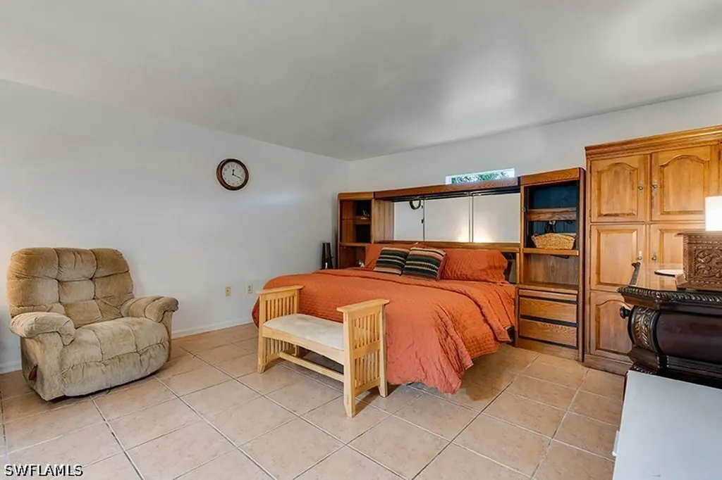 4105 NE 20th Place Cape Coral FL 33909