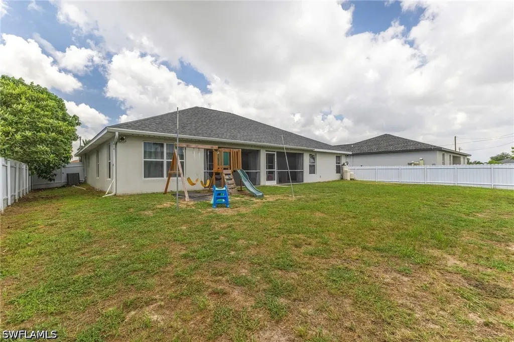 1020 NW 14th Street Cape Coral FL 33993