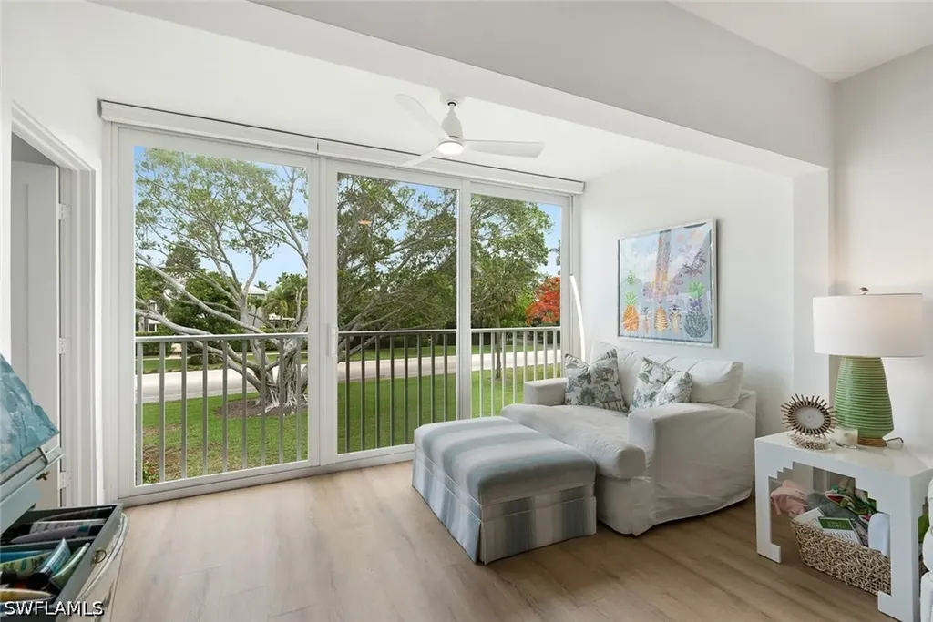 410 Broad Avenue S Naples FL 34102
