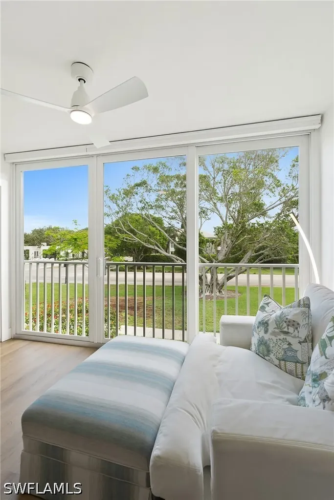 410 Broad Avenue S Naples FL 34102
