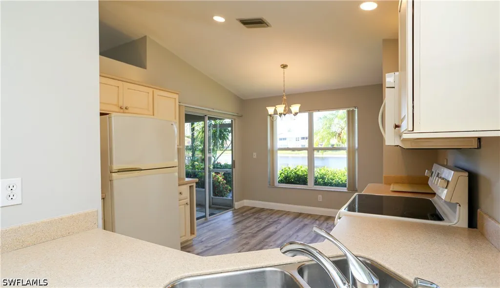 402 Emerald Bay Circle Naples FL 34110