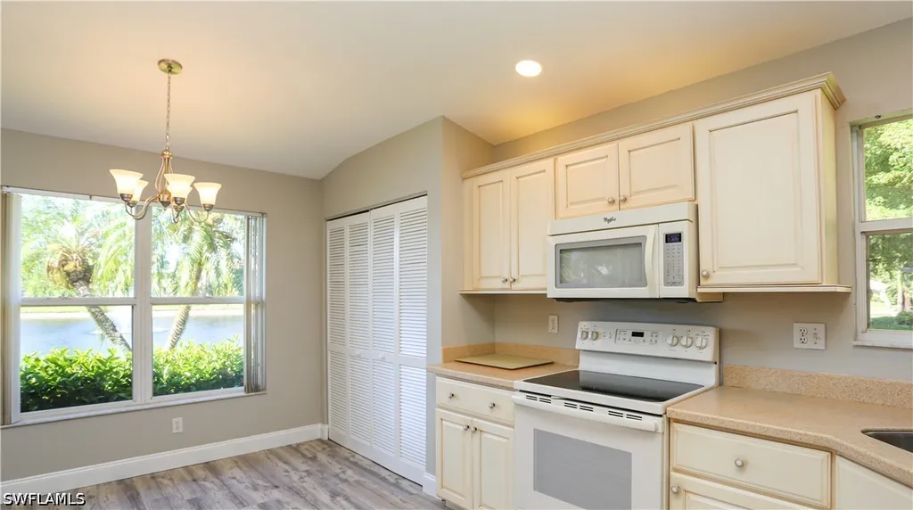 402 Emerald Bay Circle Naples FL 34110