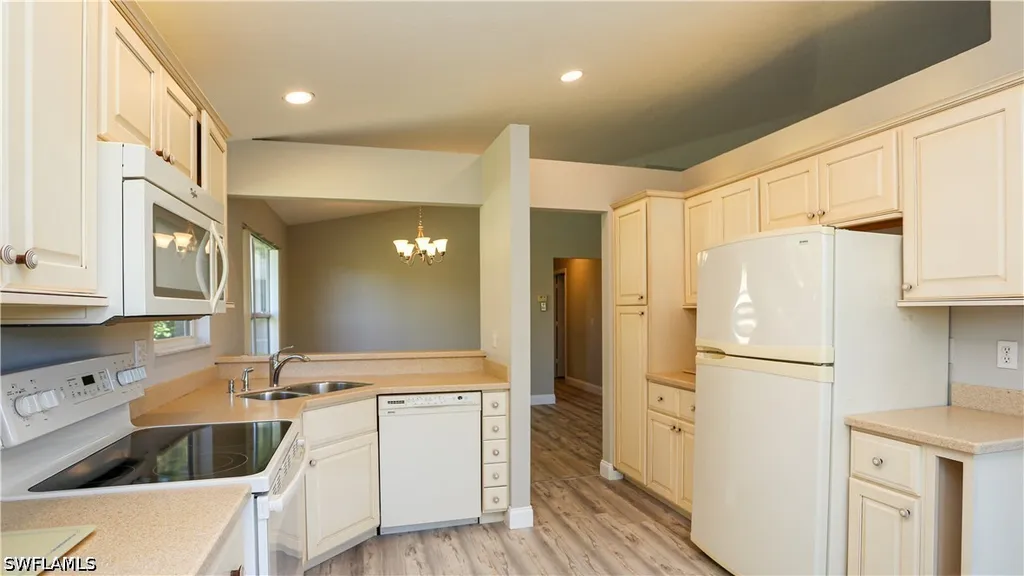 402 Emerald Bay Circle Naples FL 34110