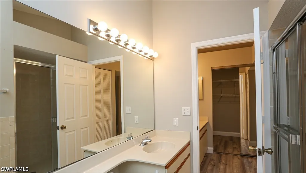 402 Emerald Bay Circle Naples FL 34110