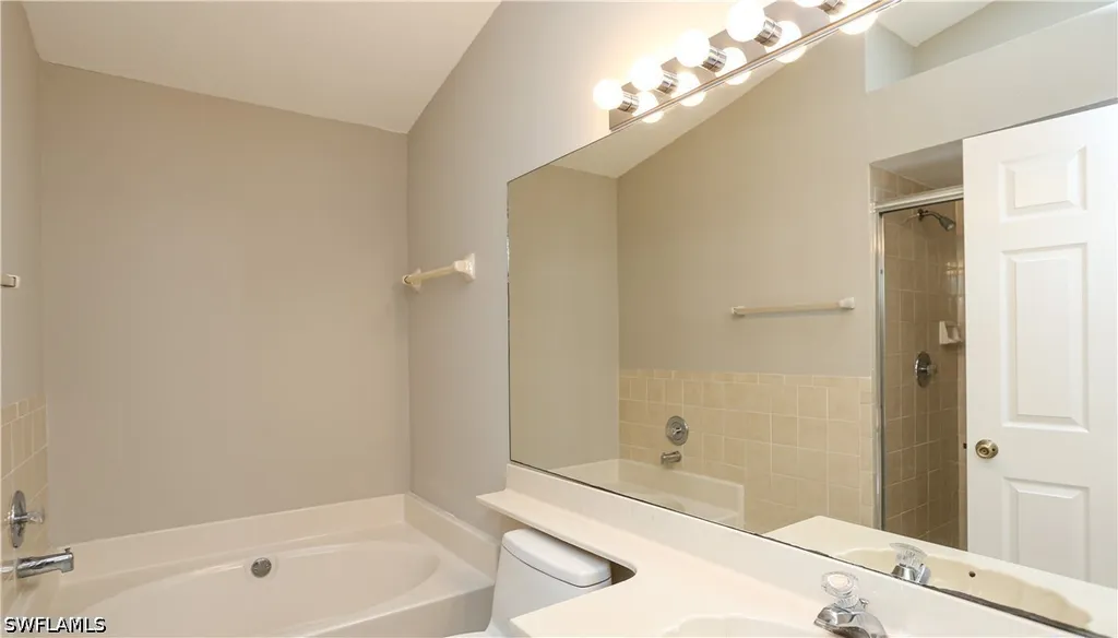 402 Emerald Bay Circle Naples FL 34110