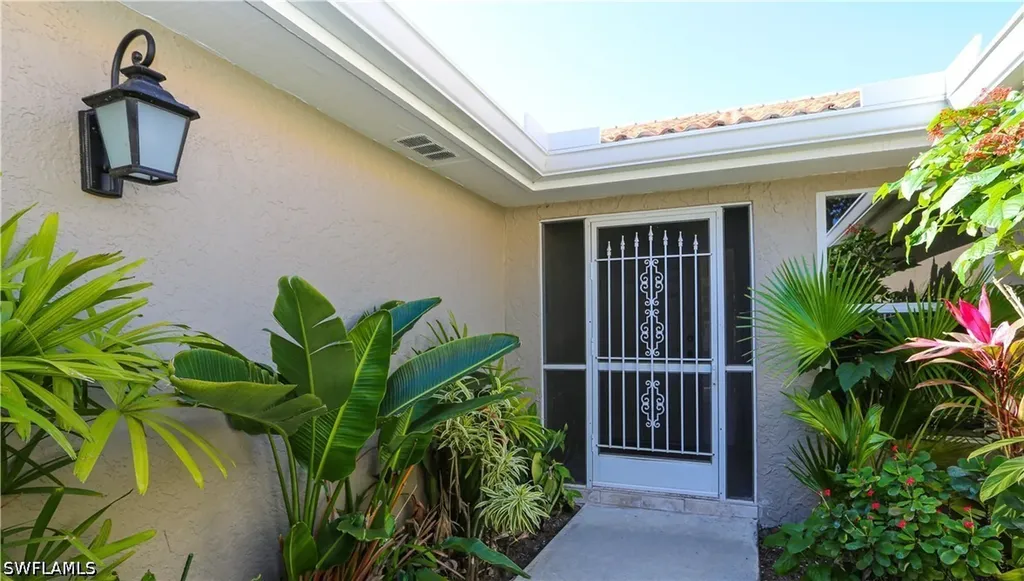 402 Emerald Bay Circle Naples FL 34110