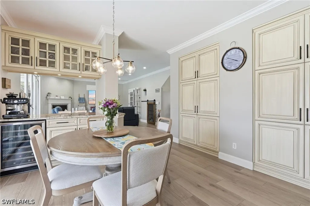 308 Wentworth Court Naples FL 34104