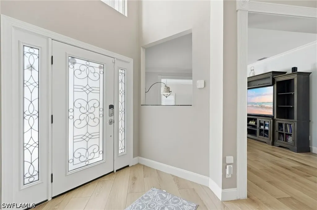 308 Wentworth Court Naples FL 34104