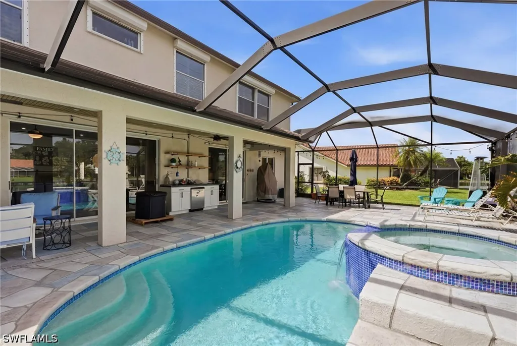 308 Wentworth Court Naples FL 34104