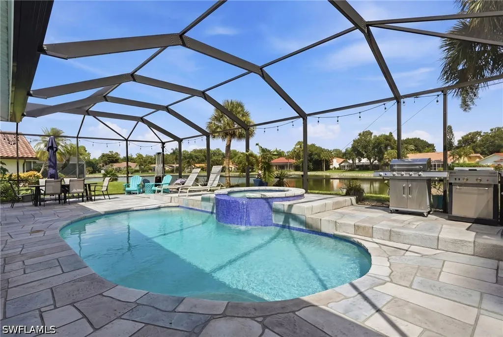 308 Wentworth Court Naples FL 34104