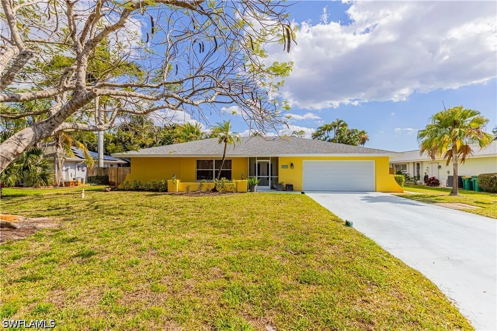 117 Big Springs Drive Naples FL 34113