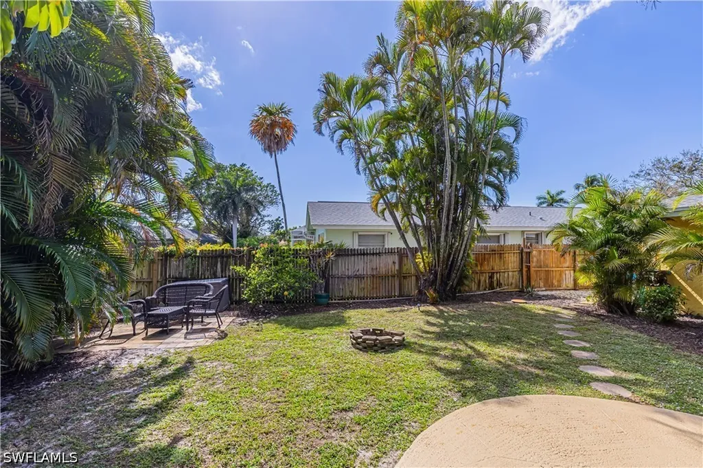 117 Big Springs Drive Naples FL 34113