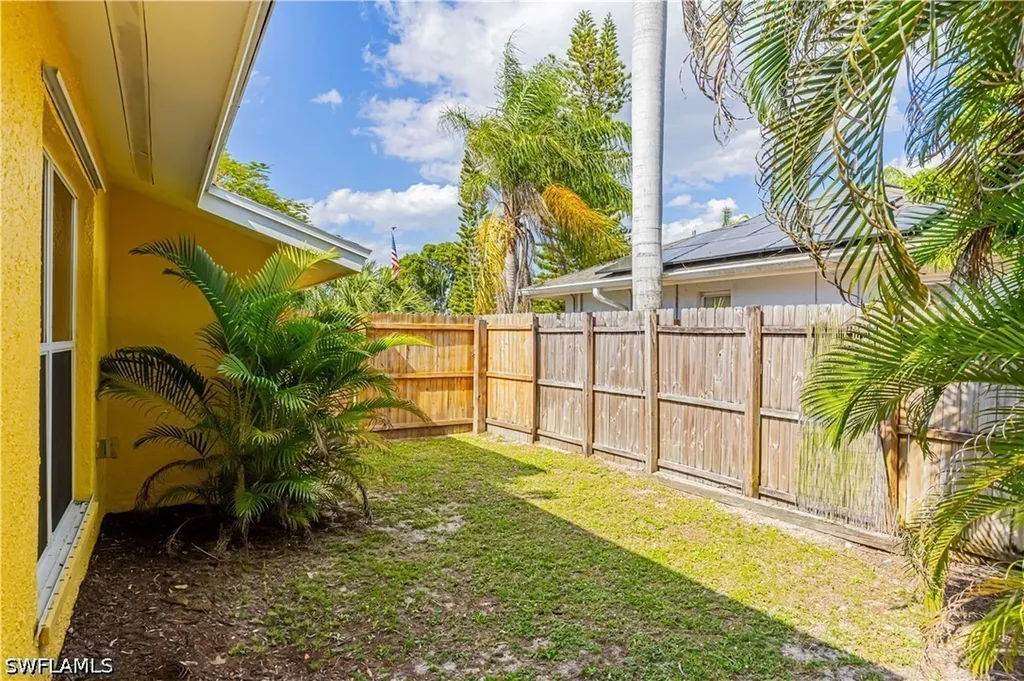 117 Big Springs Drive Naples FL 34113