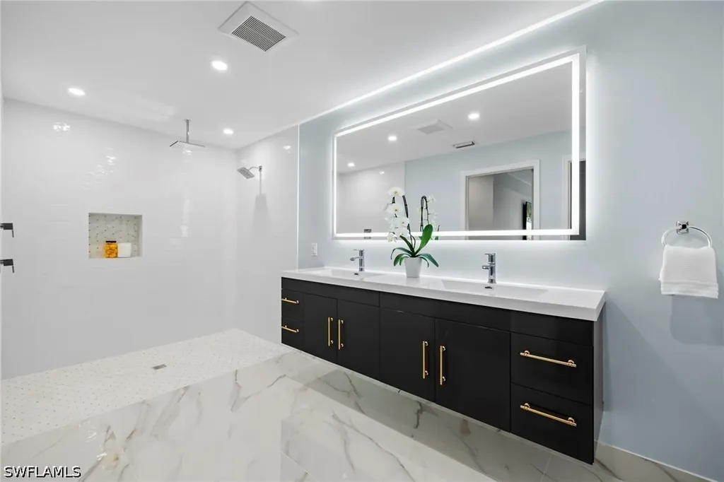 765 High Pines Drive Naples FL 34103