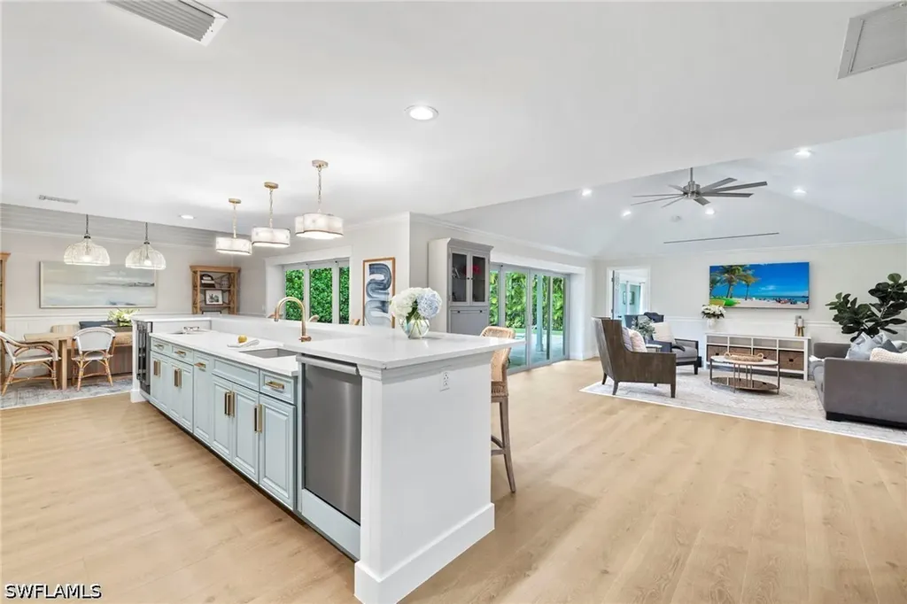 765 High Pines Drive Naples FL 34103