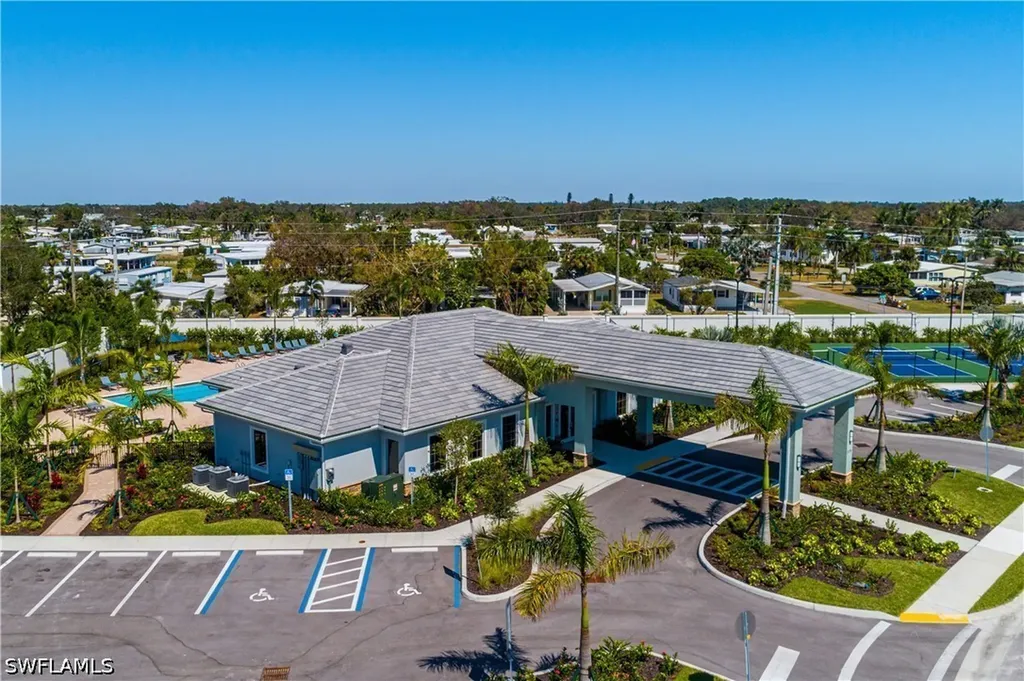 1093 Tranquil Brook Drive Naples FL 34114