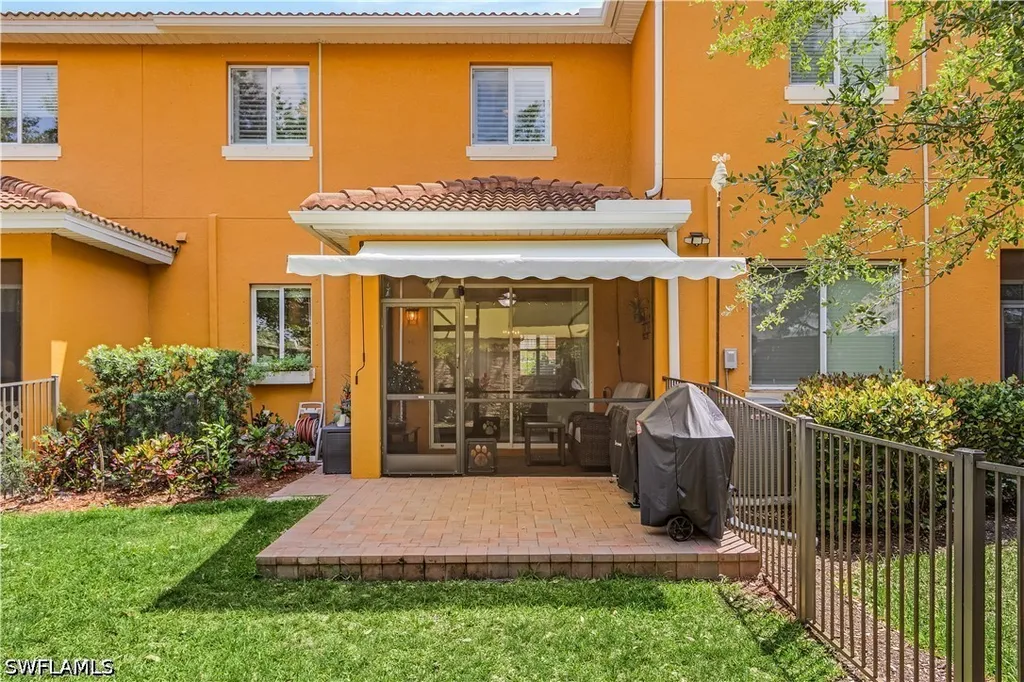 10100 Tin Maple Drive Estero FL 33928