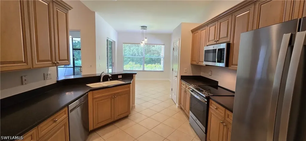 7856 Founders Circle Naples FL 34104