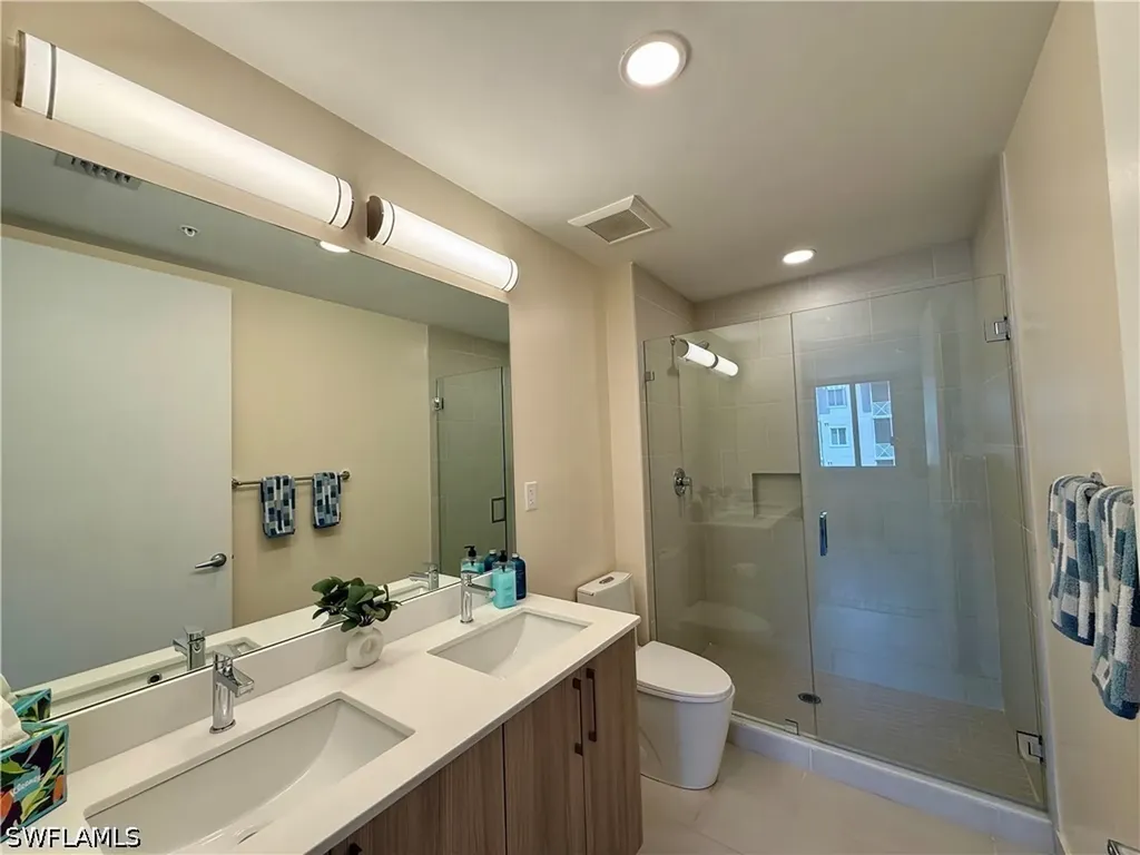 26589 Rosewood Pointe Drive Bonita Springs FL 34135