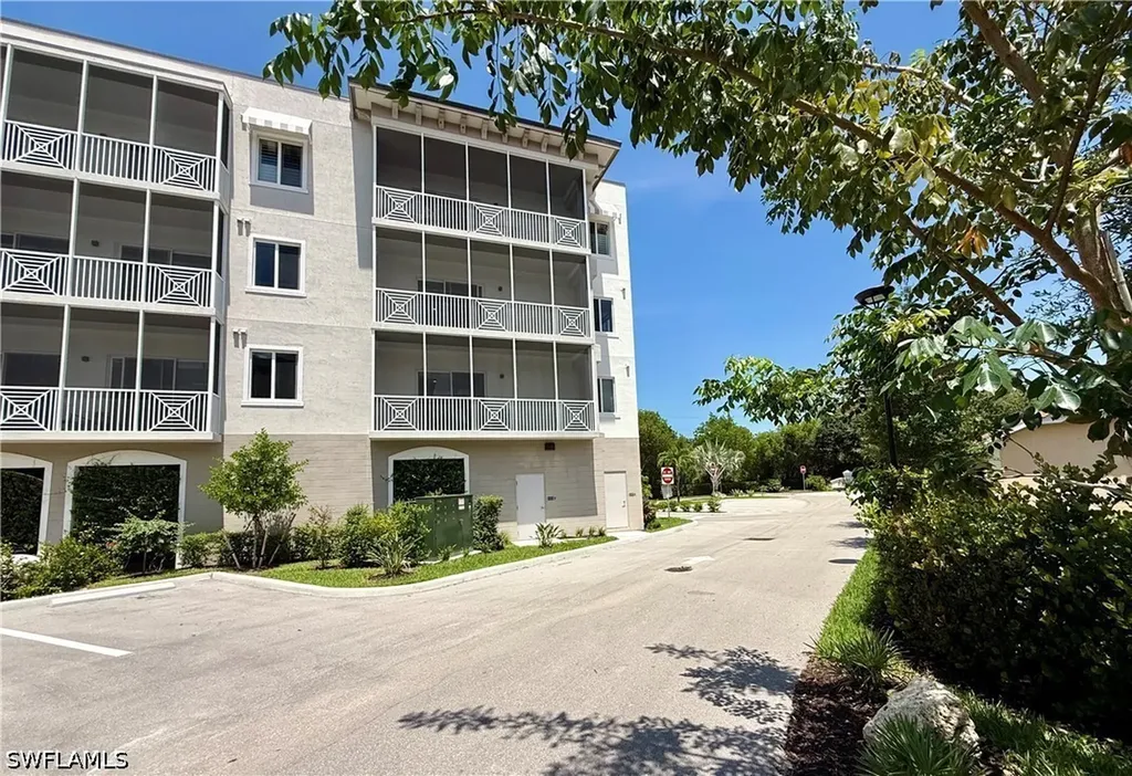 26589 Rosewood Pointe Drive Bonita Springs FL 34135