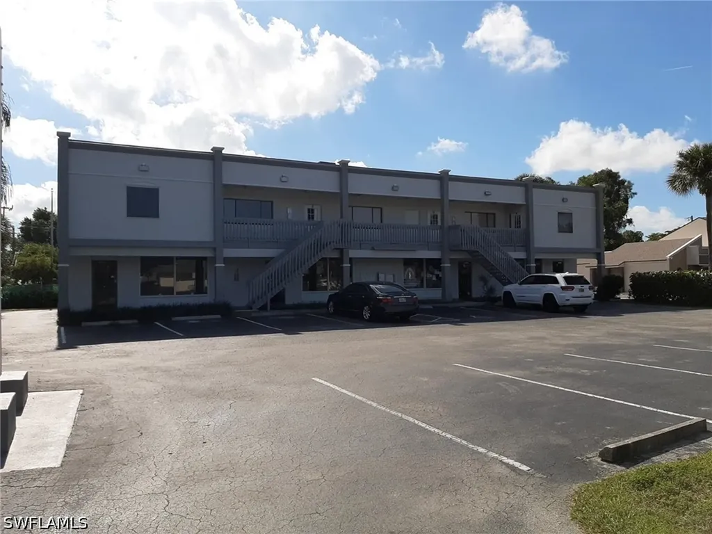 1930 Park Meadows Drive Fort Myers FL 33907