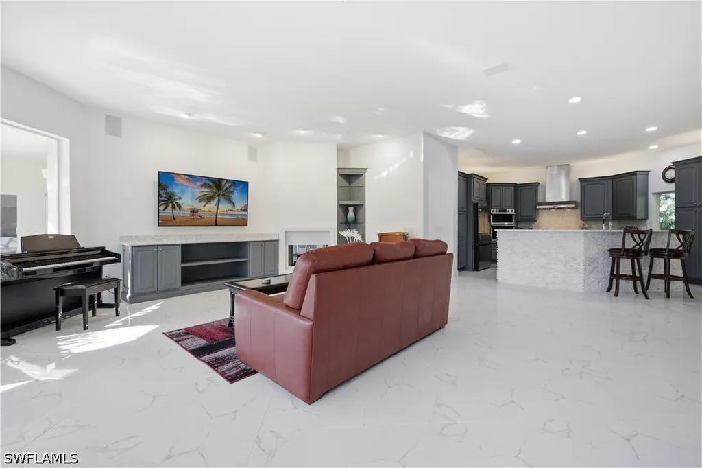 27231 Lakeway Court Bonita Springs FL 34134