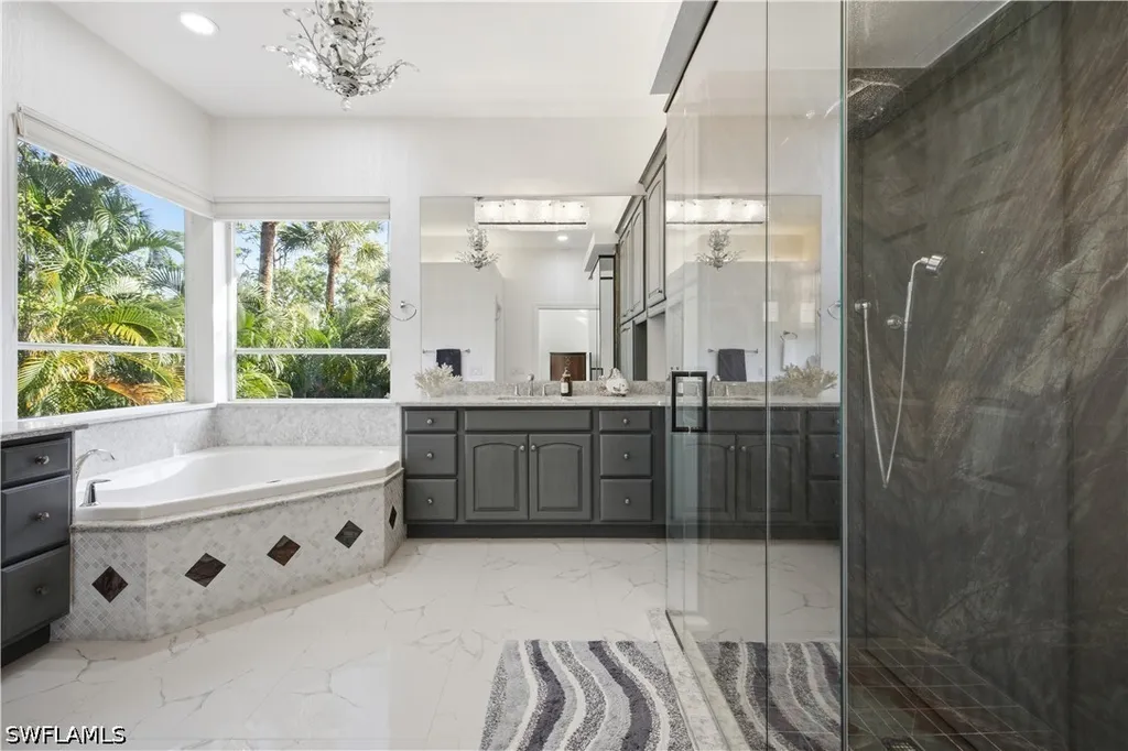 27231 Lakeway Court Bonita Springs FL 34134