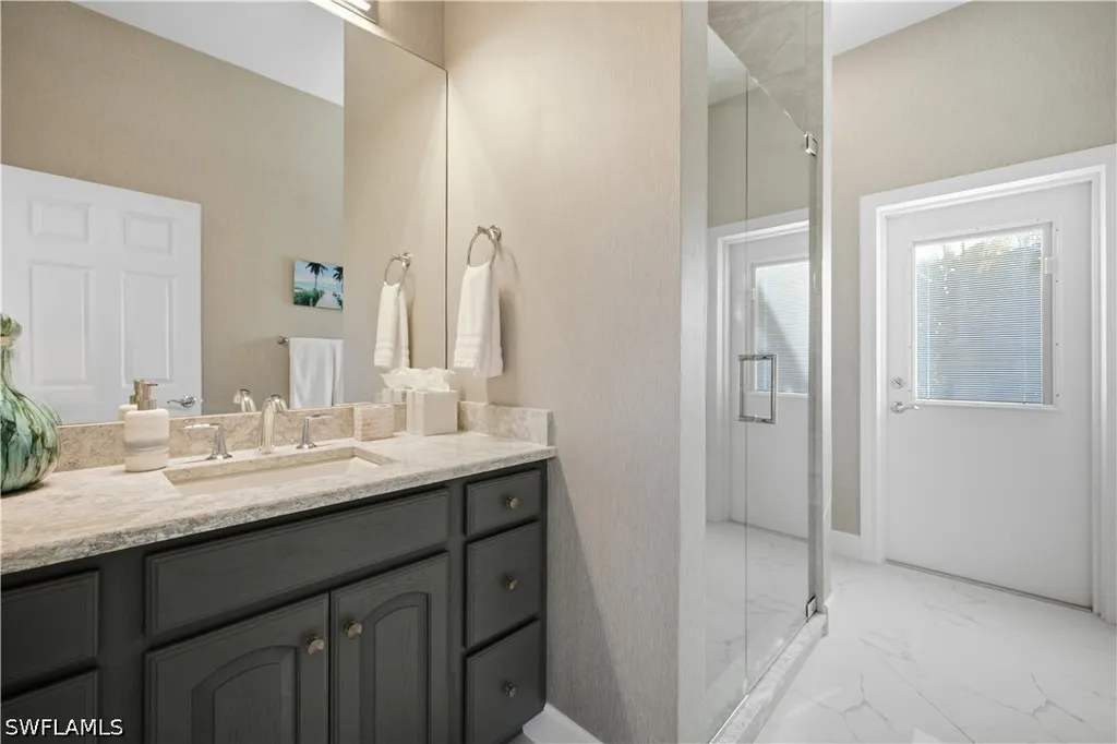 27231 Lakeway Court Bonita Springs FL 34134