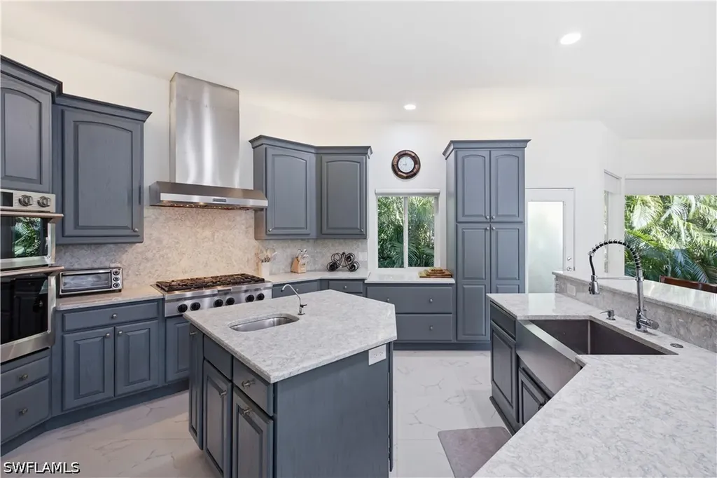 27231 Lakeway Court Bonita Springs FL 34134
