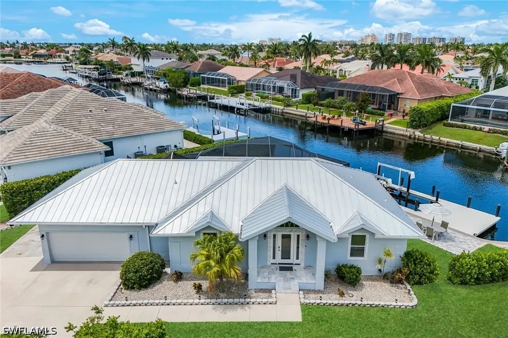 Marco Island FL, 398 Wales Court
