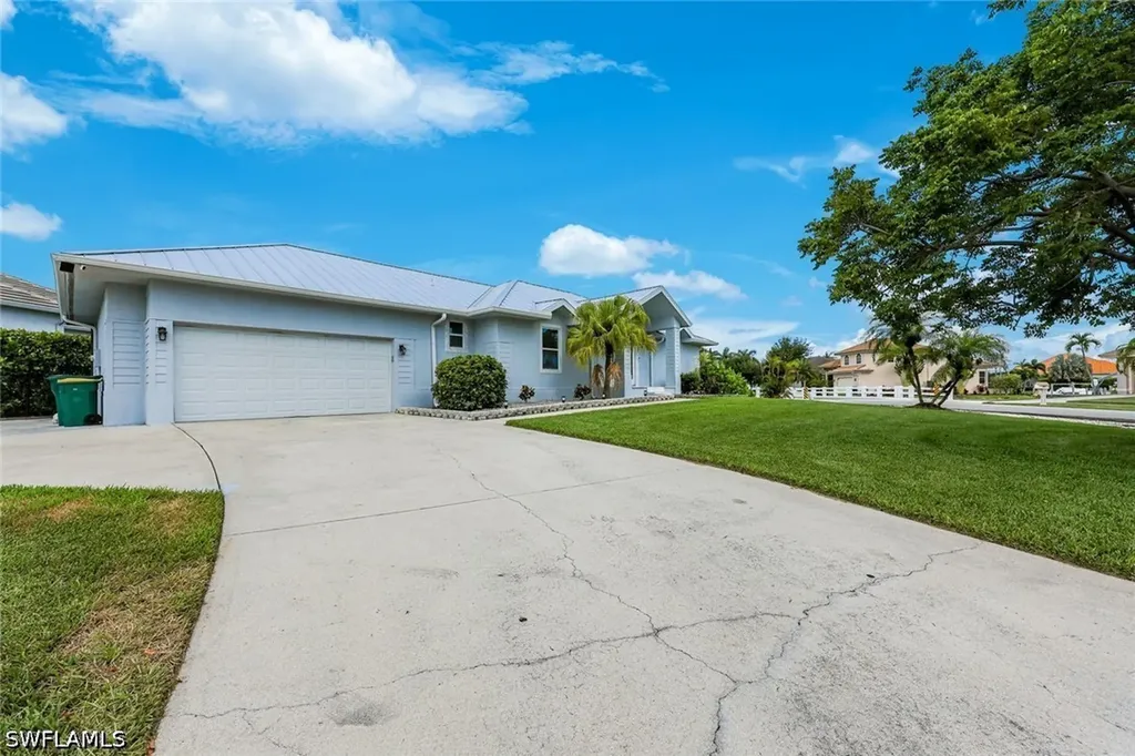 398 Wales Court Marco Island FL 34145