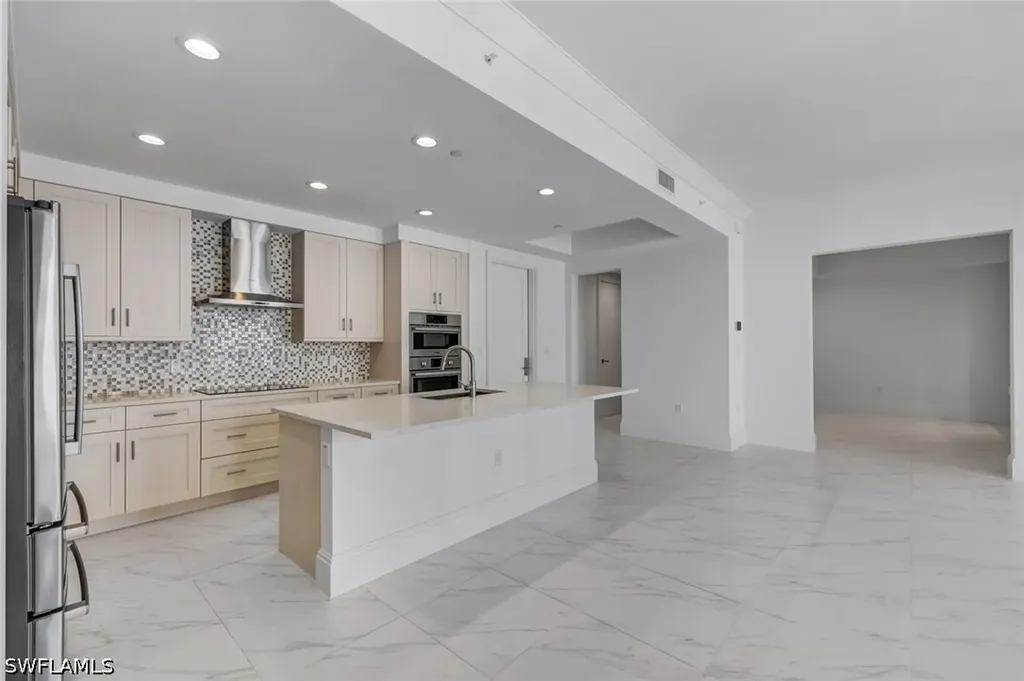 1135 3rd Avenue S Naples FL 34102