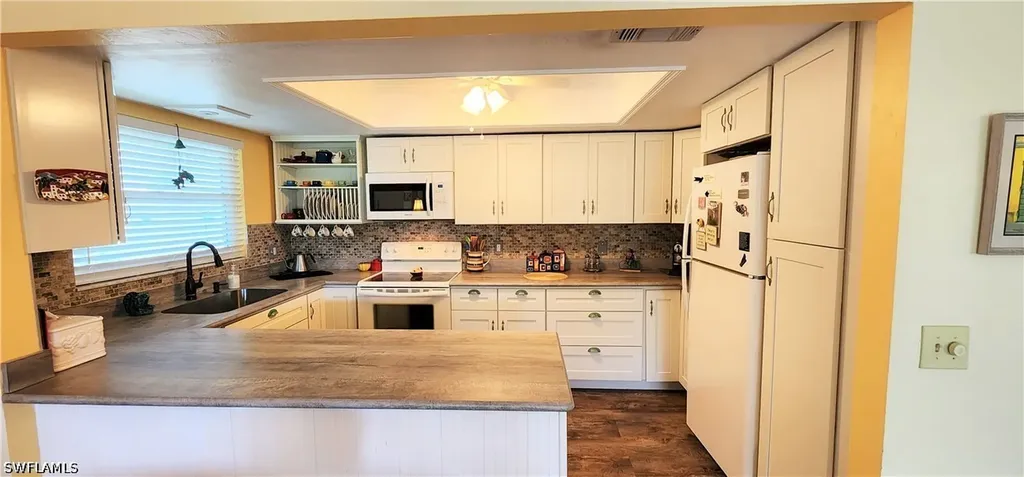 109 Georgetown Boulevard Naples FL 34112