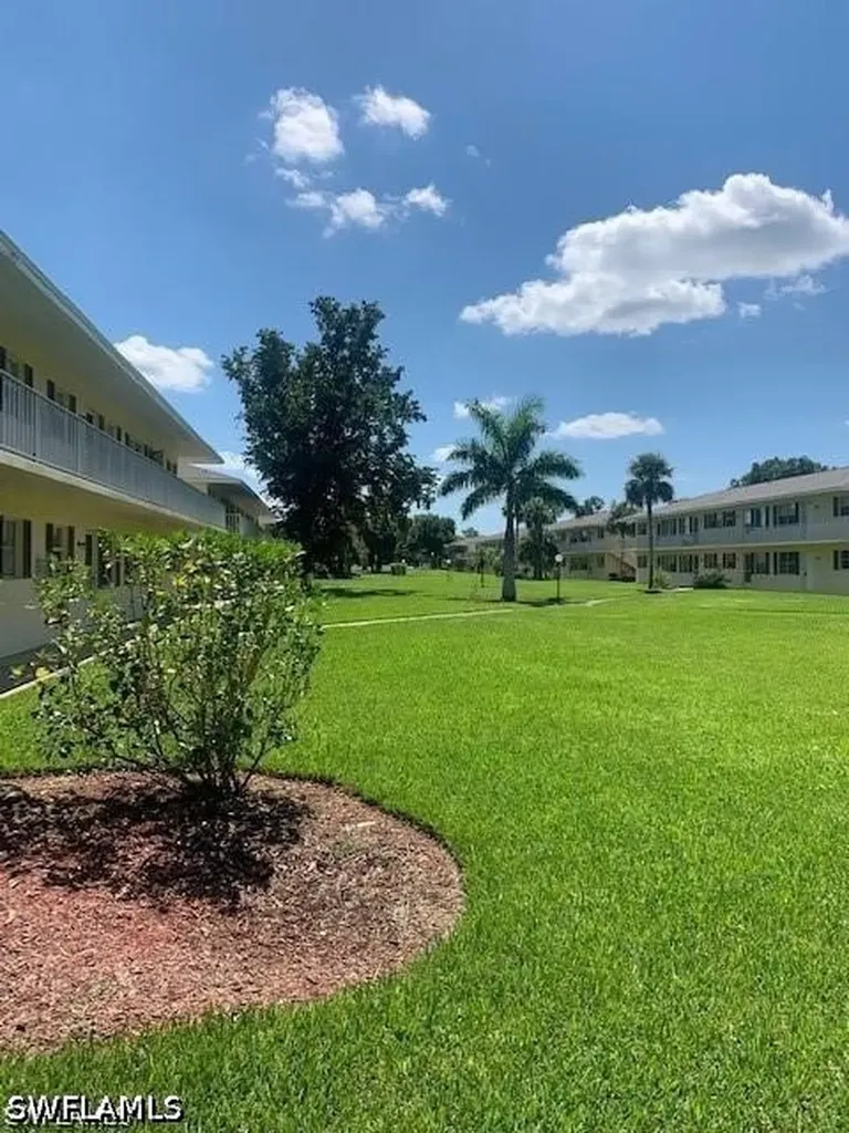 3325 Airport Road N Naples FL 34105