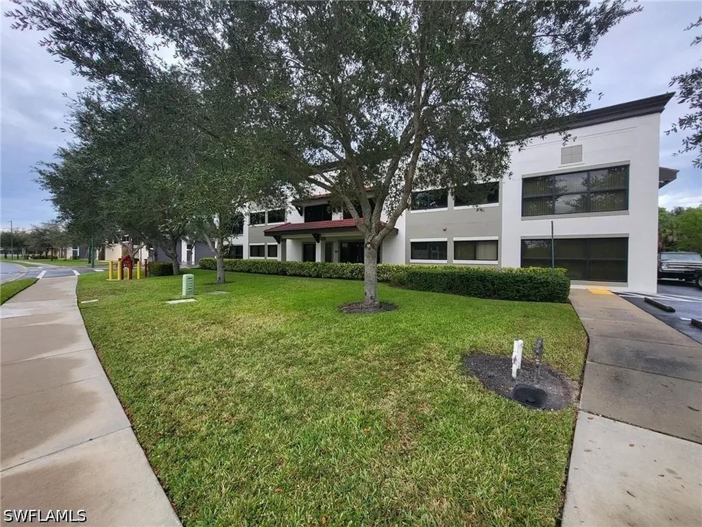 16131 Performance Way Naples FL 34110