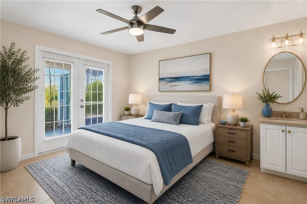 1385 Mainsail Drive Naples FL 34114-0806