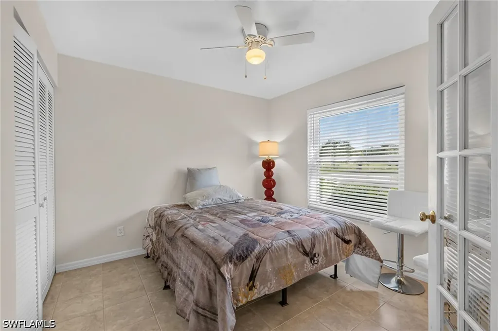 1385 Mainsail Drive Naples FL 34114-0806