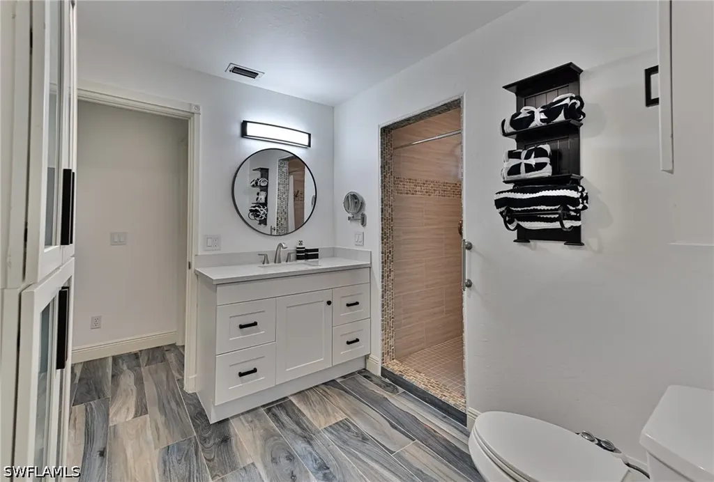 200 Topanga Drive Bonita Springs FL 34134