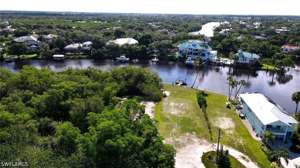 27510 Big Bend Road Bonita Springs FL 34134